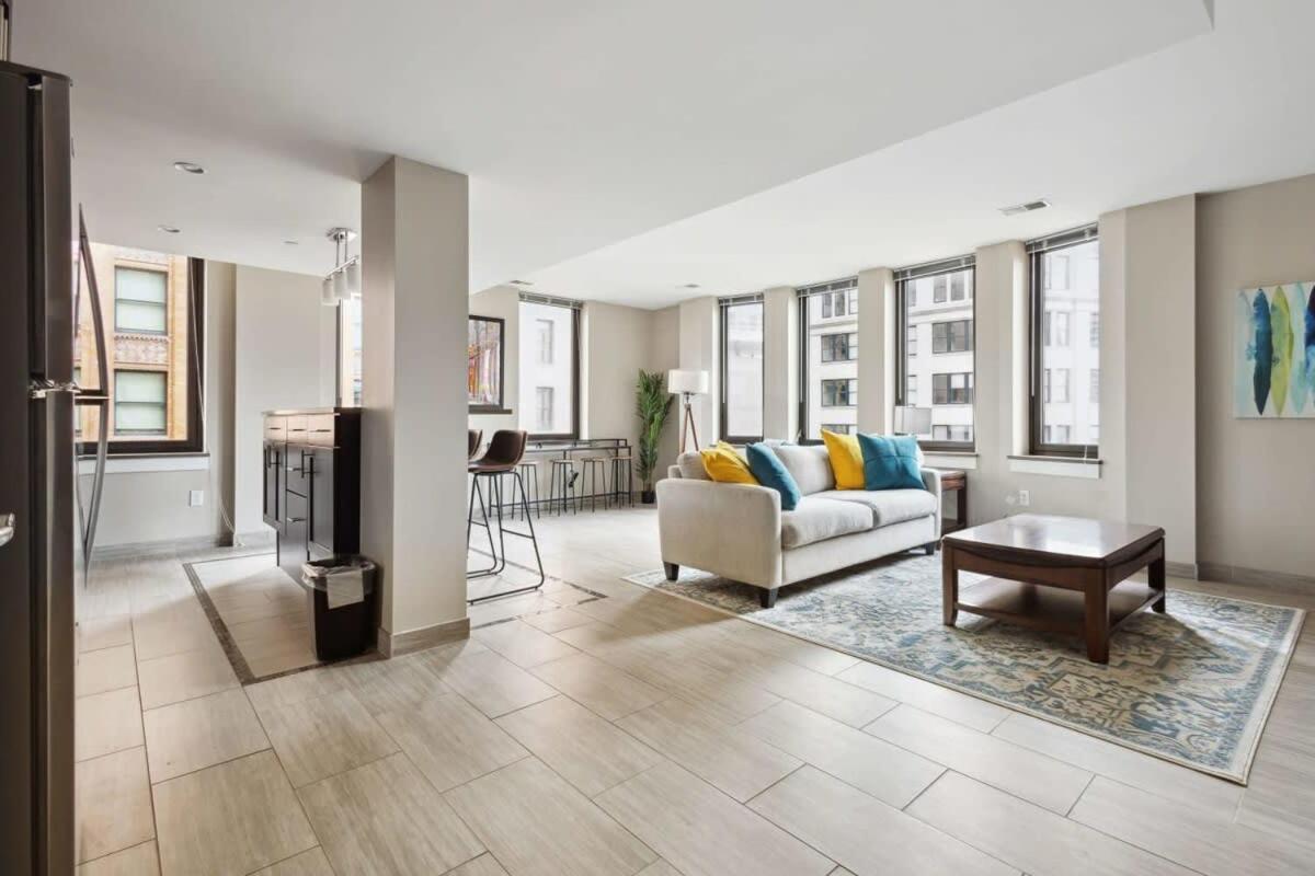 Appartement 2Br Downtown Luxury Getaway à Détroit Extérieur photo