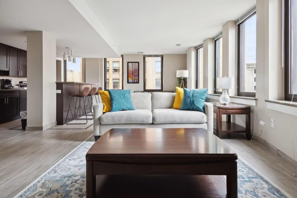 Appartement 2Br Downtown Luxury Getaway à Détroit Extérieur photo